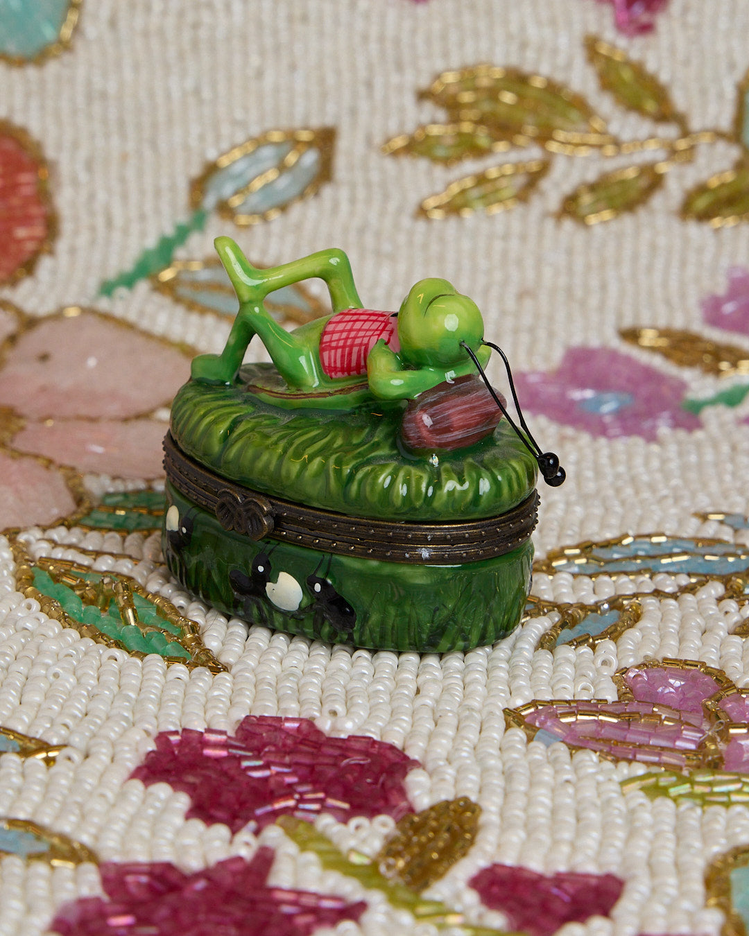 GRASSHOPPER Snuff Jewlery Box